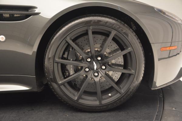Used 2015 Aston Martin V12 Vantage S for sale Sold at Alfa Romeo of Greenwich in Greenwich CT 06830 28