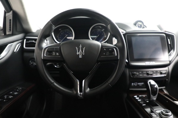 Used 2017 Maserati Ghibli S Q4 for sale Sold at Alfa Romeo of Greenwich in Greenwich CT 06830 28