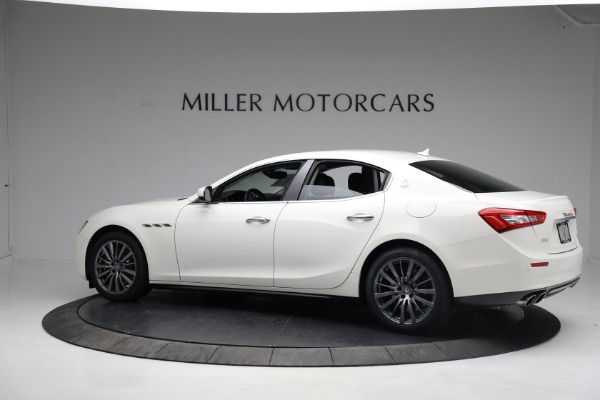 Used 2017 Maserati Ghibli S Q4 for sale Sold at Alfa Romeo of Greenwich in Greenwich CT 06830 4