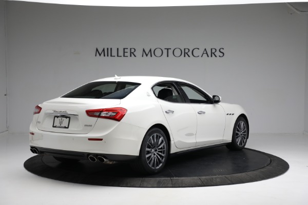 Used 2017 Maserati Ghibli S Q4 for sale Sold at Alfa Romeo of Greenwich in Greenwich CT 06830 7