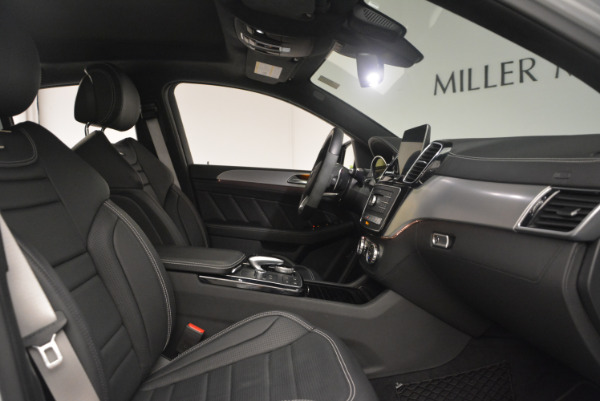 Used 2016 Mercedes-Benz AMG GLE63 S for sale Sold at Alfa Romeo of Greenwich in Greenwich CT 06830 25