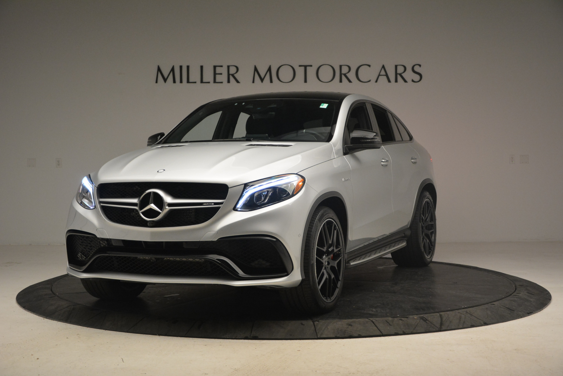 Used 2016 Mercedes-Benz AMG GLE63 S for sale Sold at Alfa Romeo of Greenwich in Greenwich CT 06830 1
