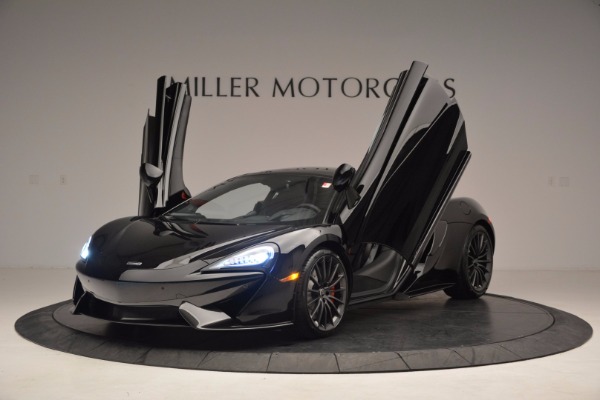 Used 2017 McLaren 570GT for sale Sold at Alfa Romeo of Greenwich in Greenwich CT 06830 13