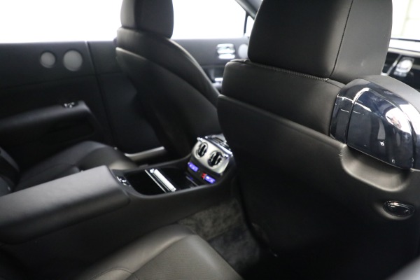 Used 2017 Rolls-Royce Wraith for sale $279,900 at Alfa Romeo of Greenwich in Greenwich CT 06830 21