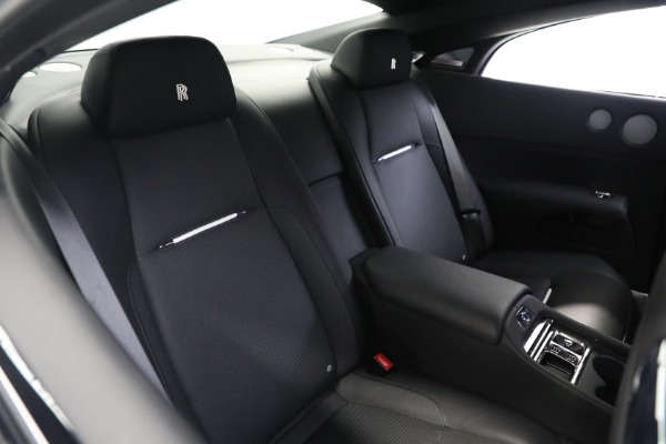 Used 2017 Rolls-Royce Wraith for sale $279,900 at Alfa Romeo of Greenwich in Greenwich CT 06830 22