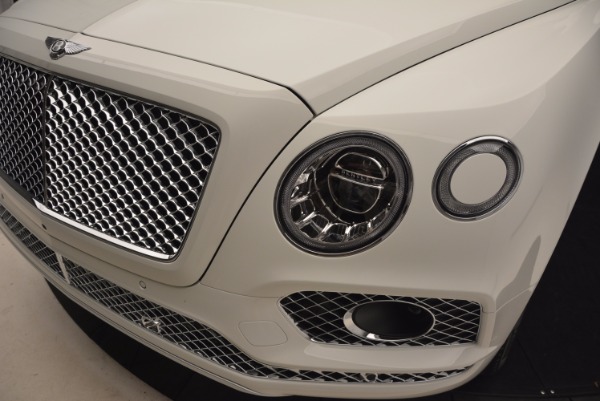 Used 2017 Bentley Bentayga for sale Sold at Alfa Romeo of Greenwich in Greenwich CT 06830 14