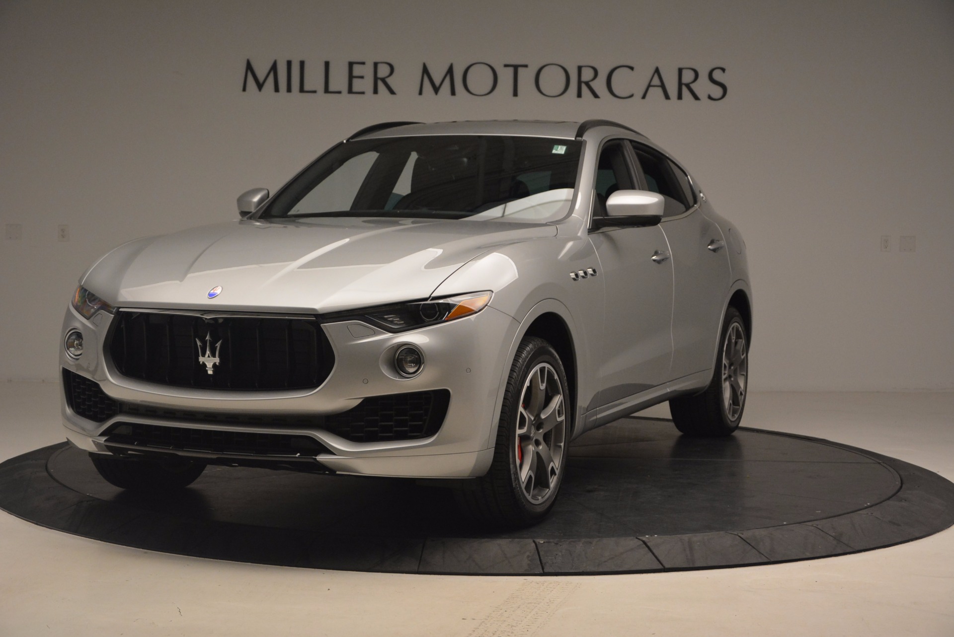 Used 2017 Maserati Levante S for sale Sold at Alfa Romeo of Greenwich in Greenwich CT 06830 1