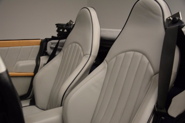 Used 2007 Morgan Aero 8 for sale Sold at Alfa Romeo of Greenwich in Greenwich CT 06830 17