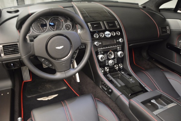 Used 2015 Aston Martin V12 Vantage S Roadster for sale Sold at Alfa Romeo of Greenwich in Greenwich CT 06830 25