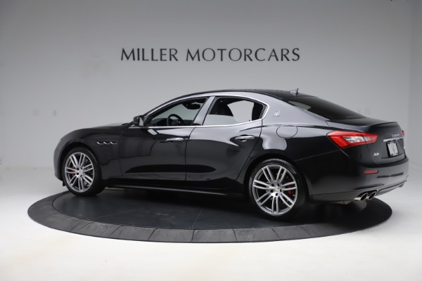 Used 2017 Maserati Ghibli S Q4 for sale Sold at Alfa Romeo of Greenwich in Greenwich CT 06830 4