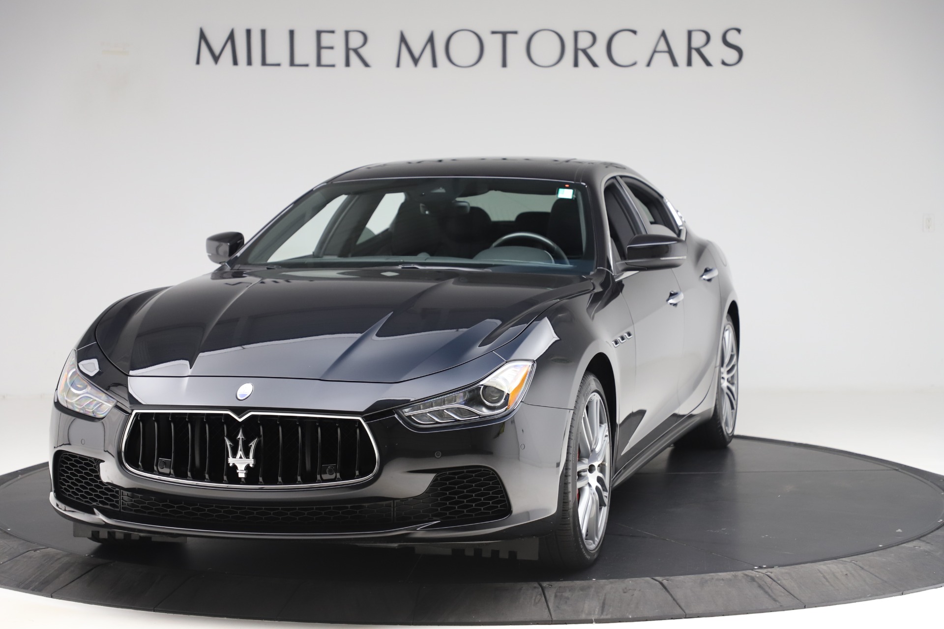 Used 2017 Maserati Ghibli S Q4 for sale Sold at Alfa Romeo of Greenwich in Greenwich CT 06830 1