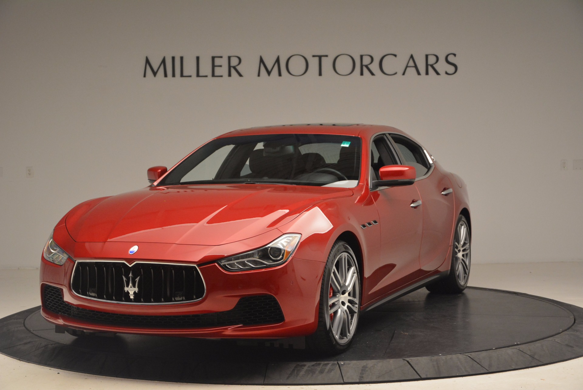 Used 2014 Maserati Ghibli S Q4 for sale Sold at Alfa Romeo of Greenwich in Greenwich CT 06830 1