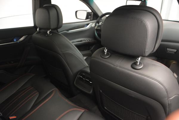 Used 2015 Maserati Ghibli S Q4 for sale Sold at Alfa Romeo of Greenwich in Greenwich CT 06830 21