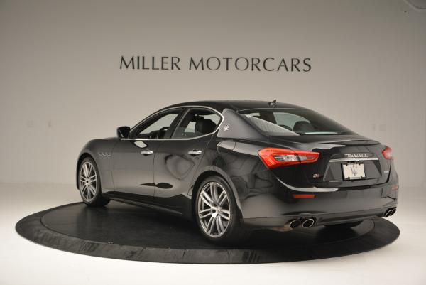 Used 2015 Maserati Ghibli S Q4 for sale Sold at Alfa Romeo of Greenwich in Greenwich CT 06830 4