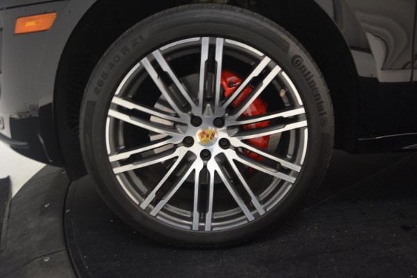 Used 2016 Porsche Macan Turbo for sale Sold at Alfa Romeo of Greenwich in Greenwich CT 06830 16