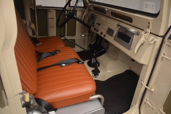 Used 1966 Toyota FJ40 Land Cruiser Land Cruiser for sale Sold at Alfa Romeo of Greenwich in Greenwich CT 06830 19