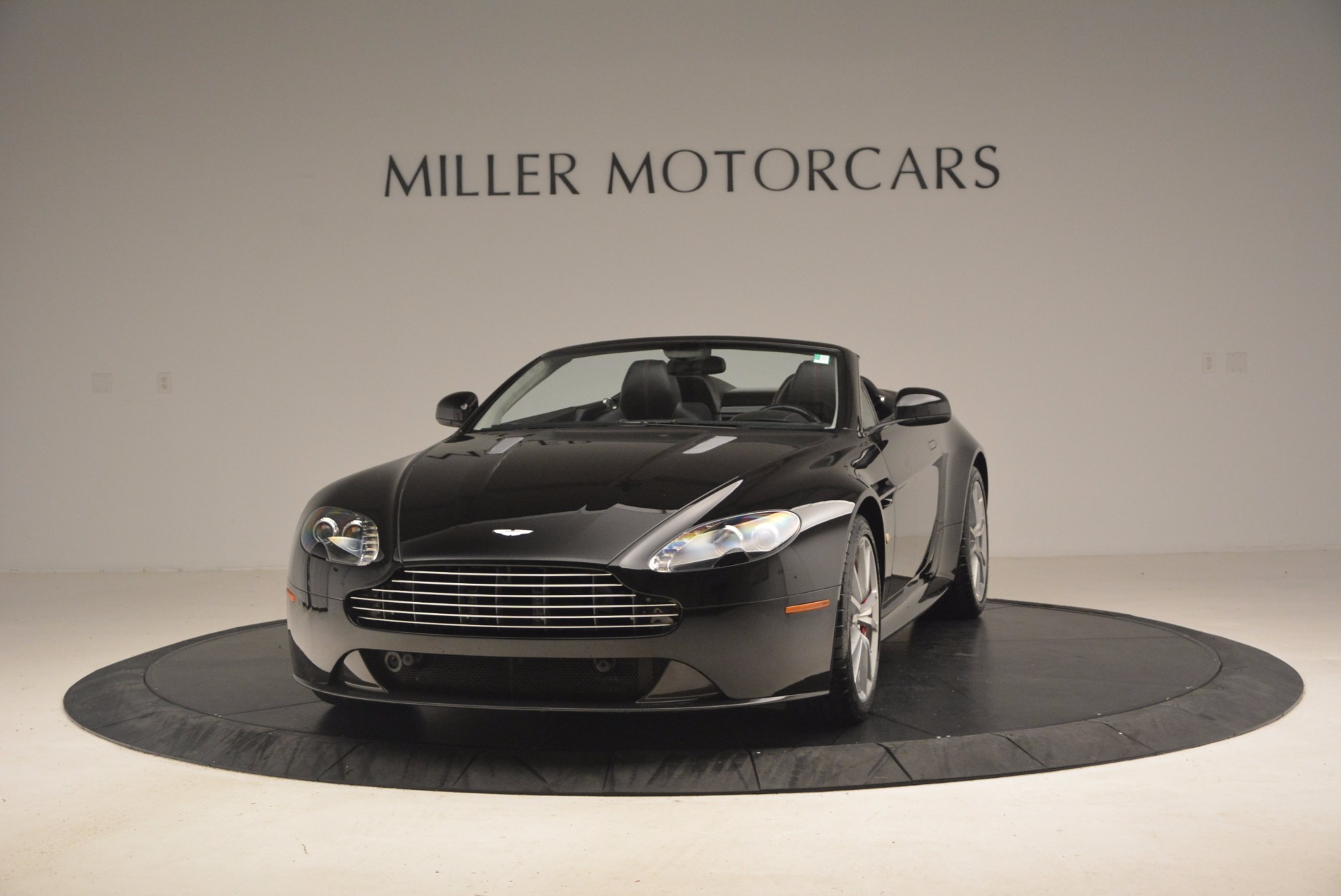 Used 2012 Aston Martin V8 Vantage S Roadster for sale Sold at Alfa Romeo of Greenwich in Greenwich CT 06830 1