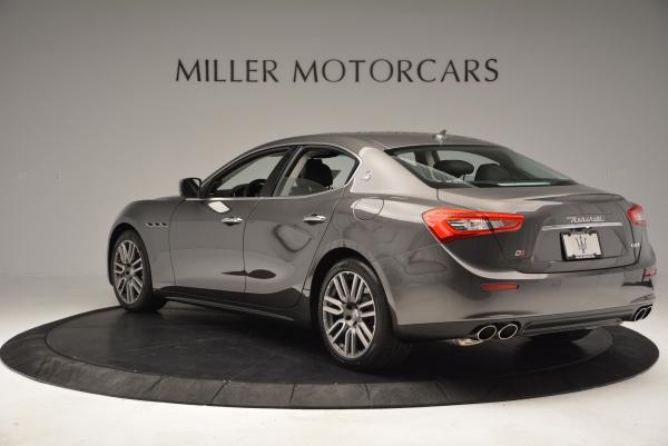 Used 2015 Maserati Ghibli S Q4 for sale Sold at Alfa Romeo of Greenwich in Greenwich CT 06830 5