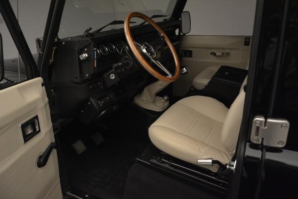 Used 1985 LAND ROVER Defender 110 for sale Sold at Alfa Romeo of Greenwich in Greenwich CT 06830 12
