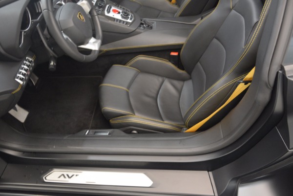 Used 2015 Lamborghini Aventador LP 700-4 for sale Sold at Alfa Romeo of Greenwich in Greenwich CT 06830 23