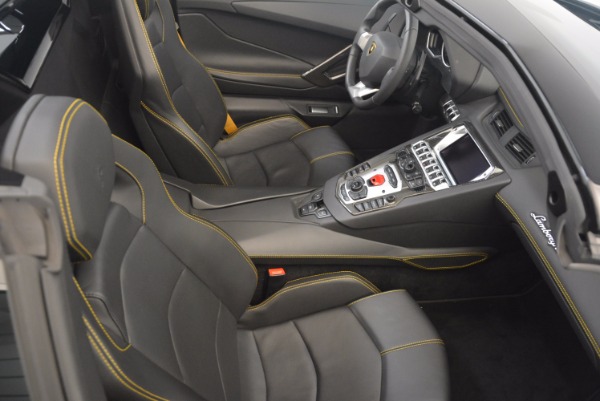 Used 2015 Lamborghini Aventador LP 700-4 for sale Sold at Alfa Romeo of Greenwich in Greenwich CT 06830 28