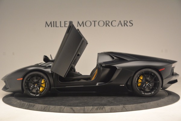 Used 2015 Lamborghini Aventador LP 700-4 for sale Sold at Alfa Romeo of Greenwich in Greenwich CT 06830 3