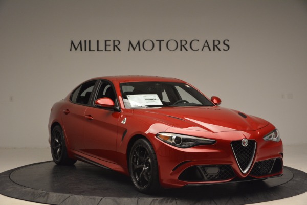 New 2017 Alfa Romeo Giulia Quadrifoglio Quadrifoglio for sale Sold at Alfa Romeo of Greenwich in Greenwich CT 06830 11