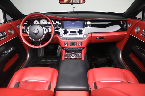 Used 2018 Rolls-Royce Dawn Black Badge for sale $289,895 at Alfa Romeo of Greenwich in Greenwich CT 06830 4