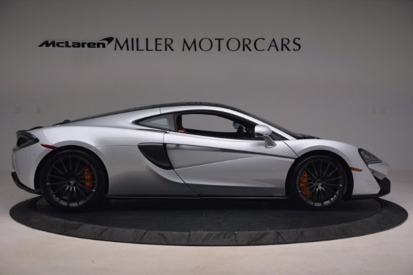Used 2017 McLaren 570 GT for sale $169,900 at Alfa Romeo of Greenwich in Greenwich CT 06830 9