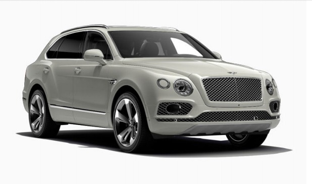 Used 2017 Bentley Bentayga for sale Sold at Alfa Romeo of Greenwich in Greenwich CT 06830 1