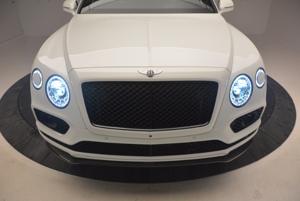 New 2018 Bentley Bentayga Black Edition for sale Sold at Alfa Romeo of Greenwich in Greenwich CT 06830 18