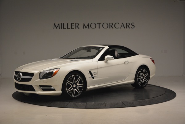 Used 2015 Mercedes Benz SL-Class SL 550 for sale Sold at Alfa Romeo of Greenwich in Greenwich CT 06830 15