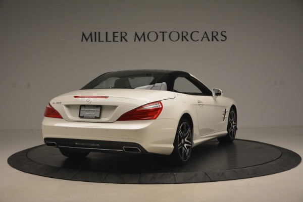 Used 2015 Mercedes Benz SL-Class SL 550 for sale Sold at Alfa Romeo of Greenwich in Greenwich CT 06830 20