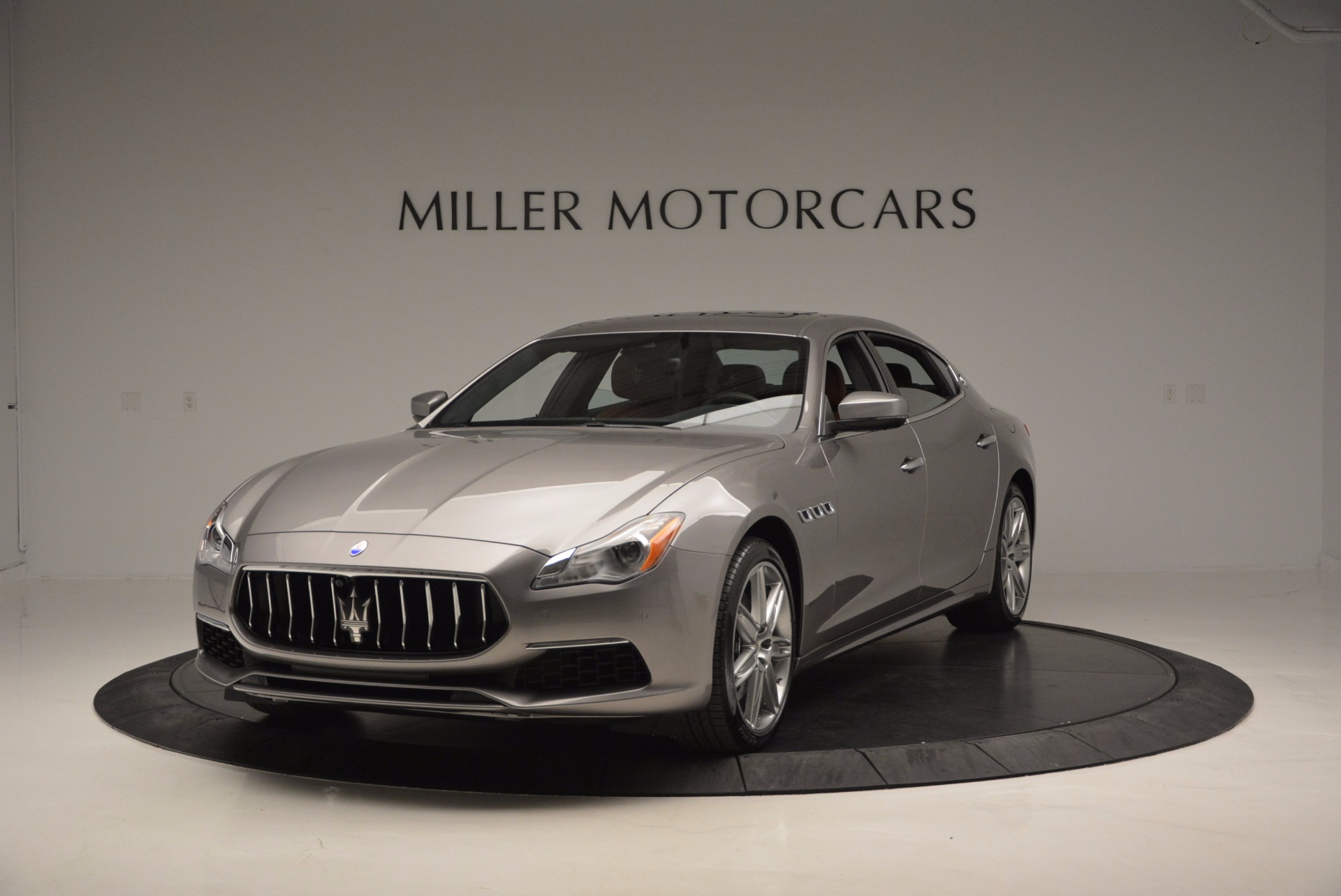 New 2017 Maserati Quattroporte S Q4 GranLusso for sale Sold at Alfa Romeo of Greenwich in Greenwich CT 06830 1