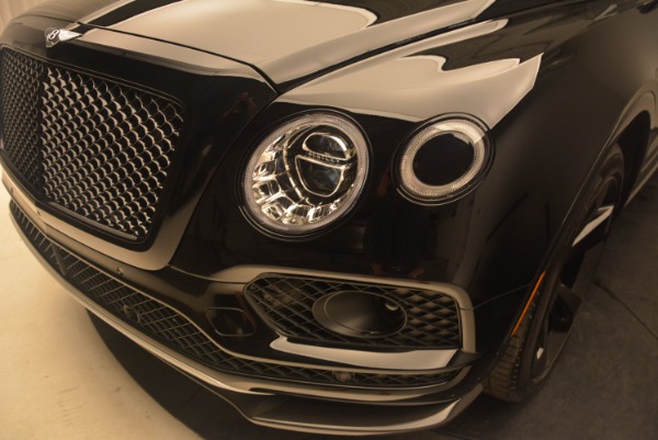 New 2018 Bentley Bentayga Black Edition for sale Sold at Alfa Romeo of Greenwich in Greenwich CT 06830 16