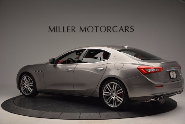 Used 2015 Maserati Ghibli S Q4 for sale Sold at Alfa Romeo of Greenwich in Greenwich CT 06830 4