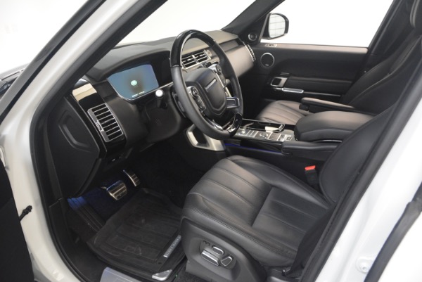 Used 2015 Land Rover Range Rover Supercharged for sale Sold at Alfa Romeo of Greenwich in Greenwich CT 06830 17