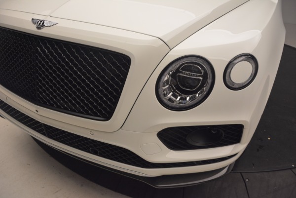 Used 2018 Bentley Bentayga Black Edition for sale Sold at Alfa Romeo of Greenwich in Greenwich CT 06830 14