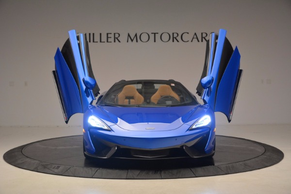 Used 2018 McLaren 570S Spider for sale Sold at Alfa Romeo of Greenwich in Greenwich CT 06830 13