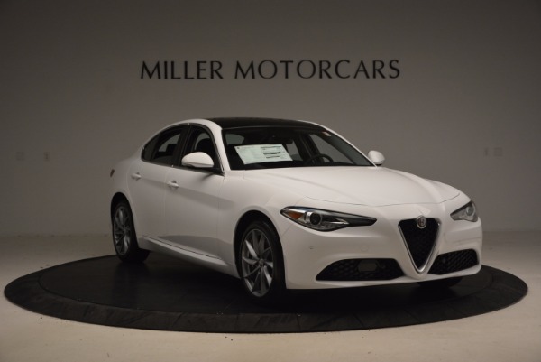 New 2017 Alfa Romeo Giulia Q4 for sale Sold at Alfa Romeo of Greenwich in Greenwich CT 06830 11