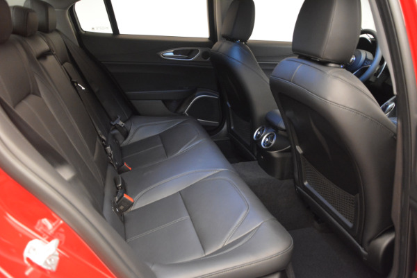 New 2017 Alfa Romeo Giulia Sport Q4 for sale Sold at Alfa Romeo of Greenwich in Greenwich CT 06830 21