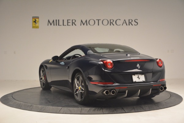 Used 2017 Ferrari California T for sale Sold at Alfa Romeo of Greenwich in Greenwich CT 06830 17