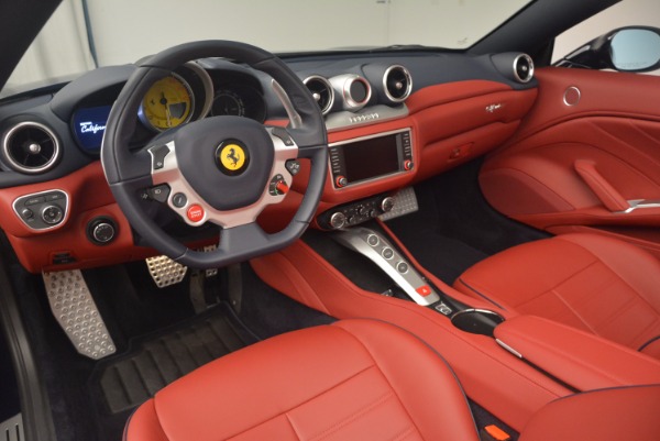 Used 2017 Ferrari California T for sale Sold at Alfa Romeo of Greenwich in Greenwich CT 06830 25