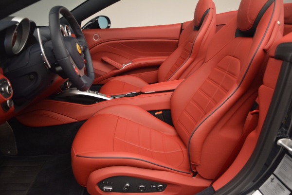 Used 2017 Ferrari California T for sale Sold at Alfa Romeo of Greenwich in Greenwich CT 06830 26