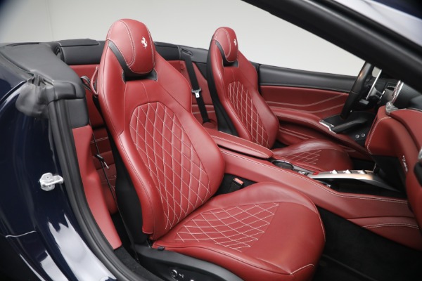 Used 2016 Ferrari California T for sale $119,900 at Alfa Romeo of Greenwich in Greenwich CT 06830 18