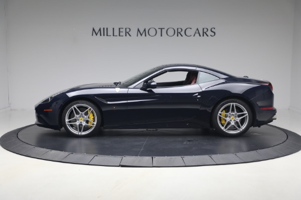 Used 2016 Ferrari California T for sale $119,900 at Alfa Romeo of Greenwich in Greenwich CT 06830 25