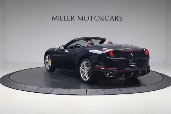 Used 2016 Ferrari California T for sale $119,900 at Alfa Romeo of Greenwich in Greenwich CT 06830 5