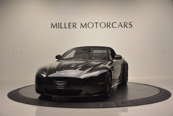 Used 2015 Aston Martin V12 Vantage S Roadster for sale Sold at Alfa Romeo of Greenwich in Greenwich CT 06830 13