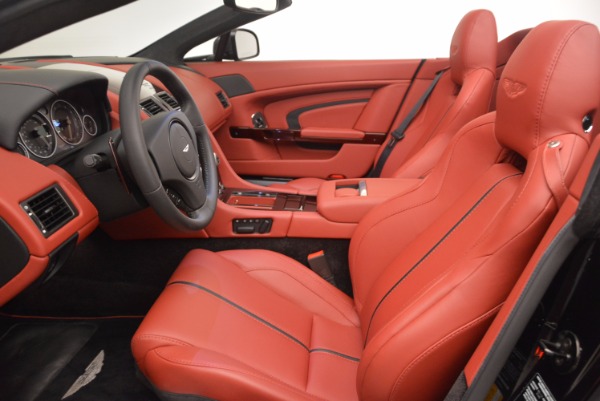 Used 2015 Aston Martin V12 Vantage S Roadster for sale Sold at Alfa Romeo of Greenwich in Greenwich CT 06830 20