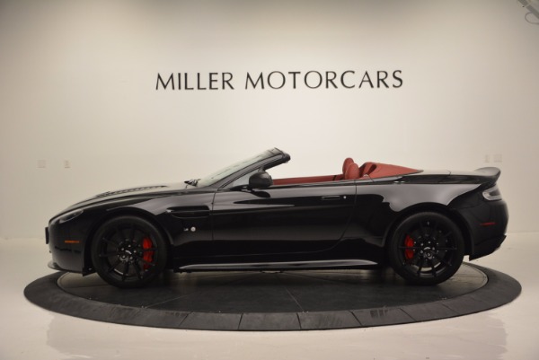 Used 2015 Aston Martin V12 Vantage S Roadster for sale Sold at Alfa Romeo of Greenwich in Greenwich CT 06830 3